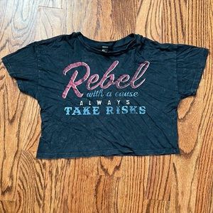 Forever 21 cropped tee